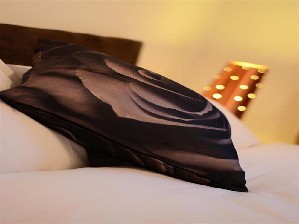 Holland 3* London