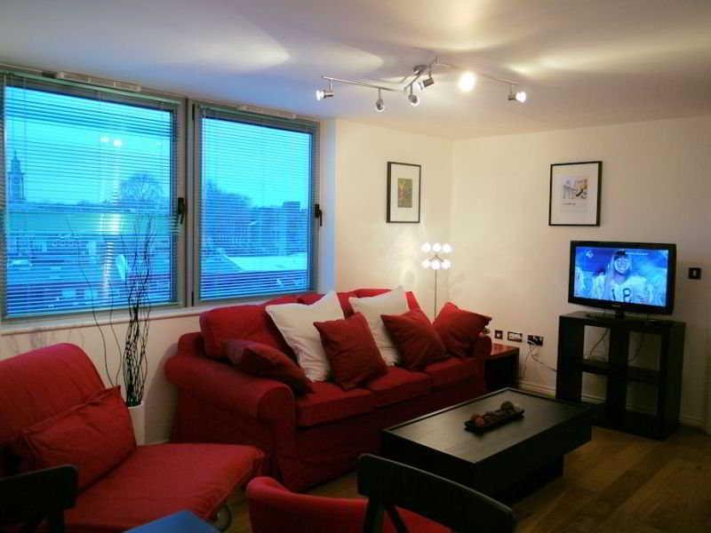 Star Wharf 4*
