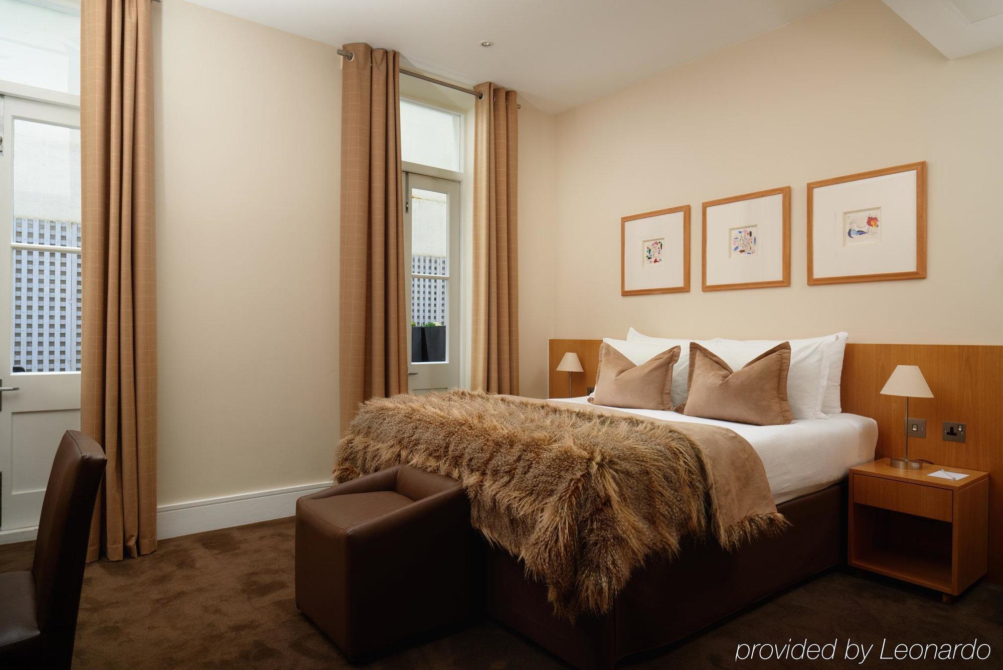 The Resident Kensington Hotel