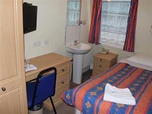 Fairway Hotel