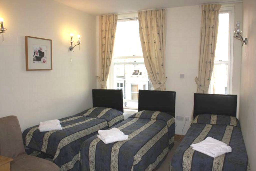 St Joseph Hotel London