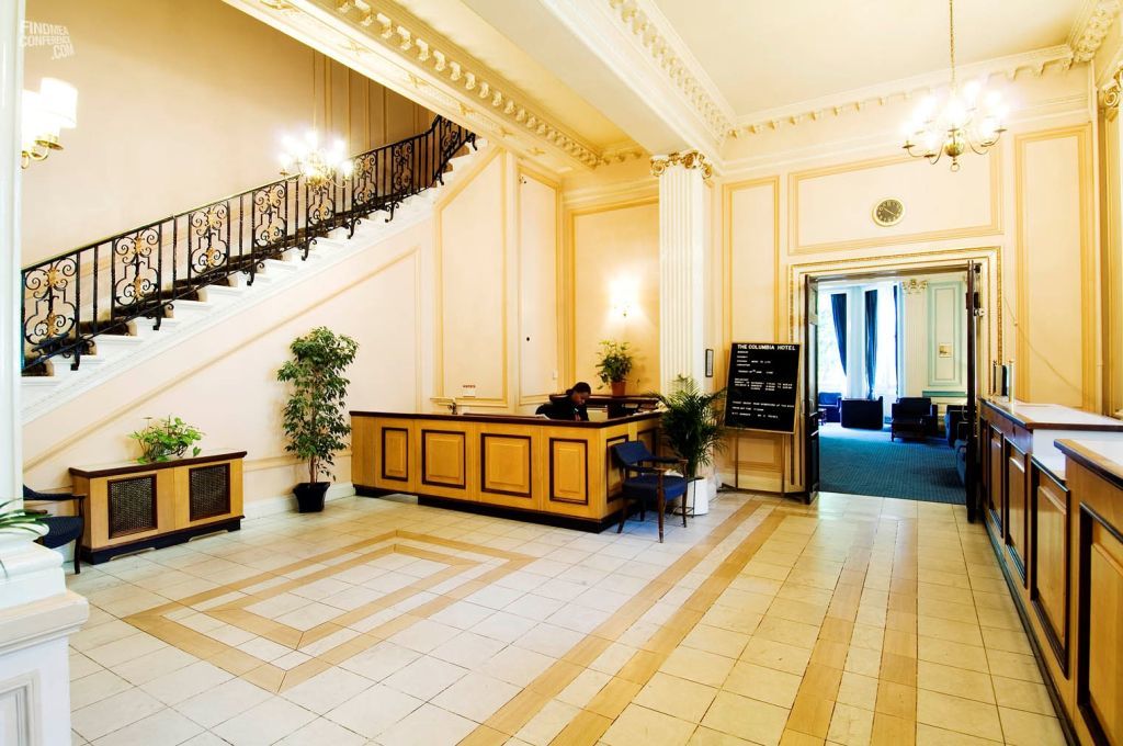 The Columbia Hotel Londra