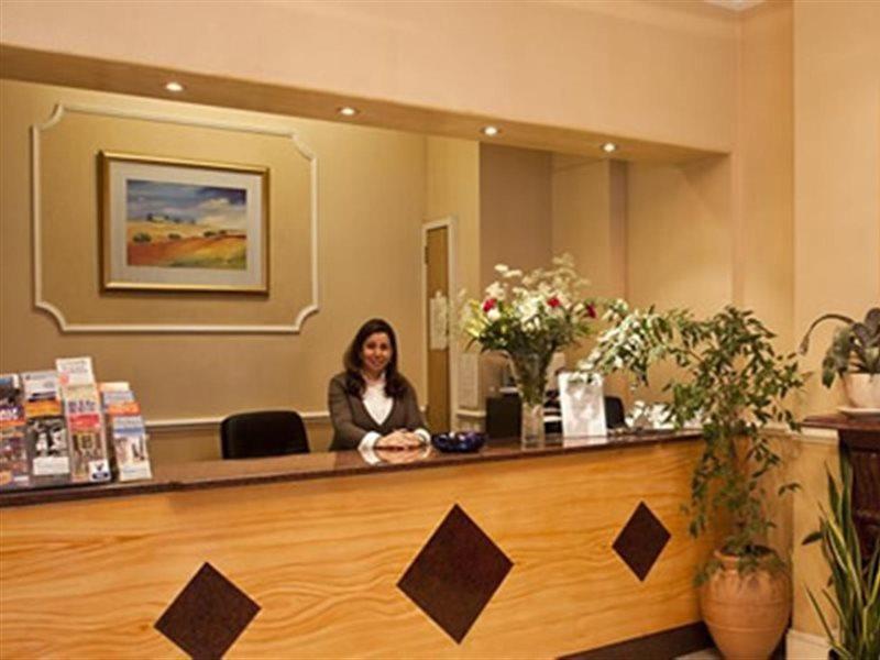 Hotell Avon 2*