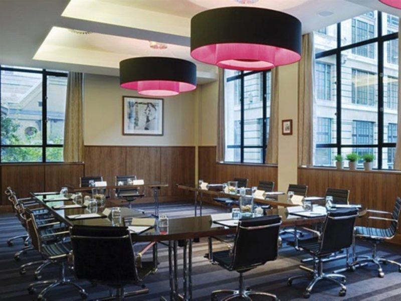 Hotell Apex Of
