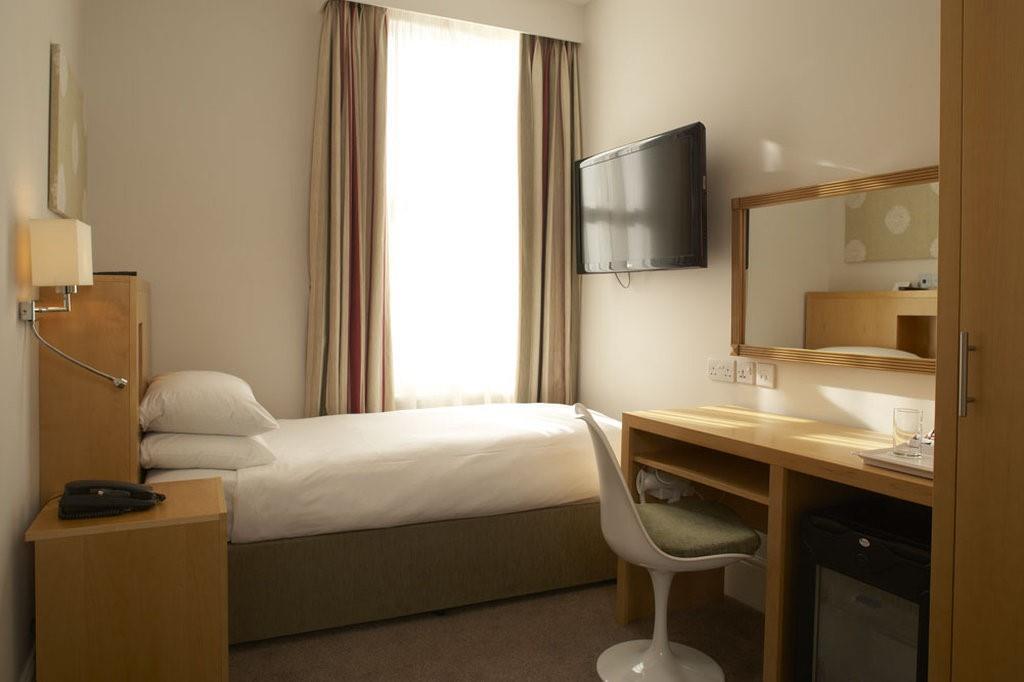 Park International Hotel