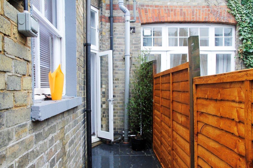 Belsize Park Boutique * London