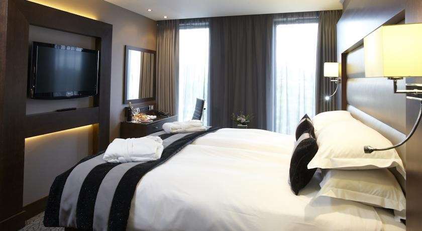 Park Avenue Baker Street Hotel London