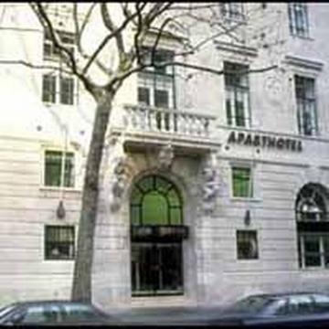 Citadines Trafalgar Square Aparthotel London