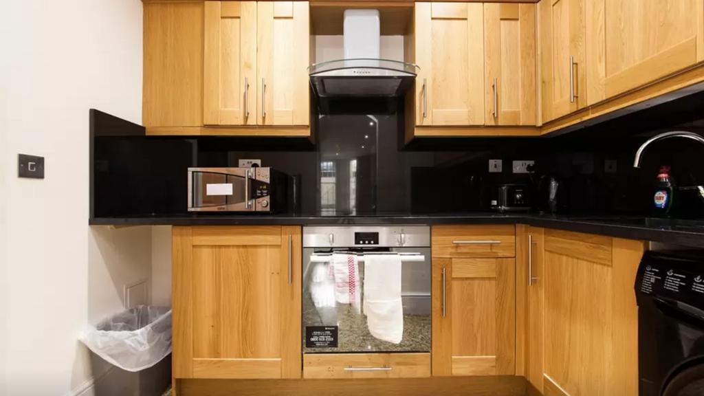 Courtfield Gardens Apartment