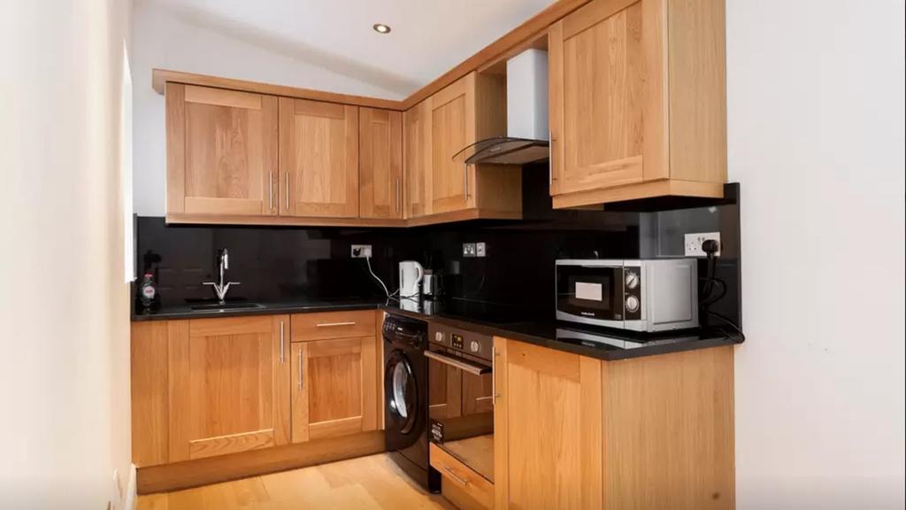 Apartment Courtfield Gardens London