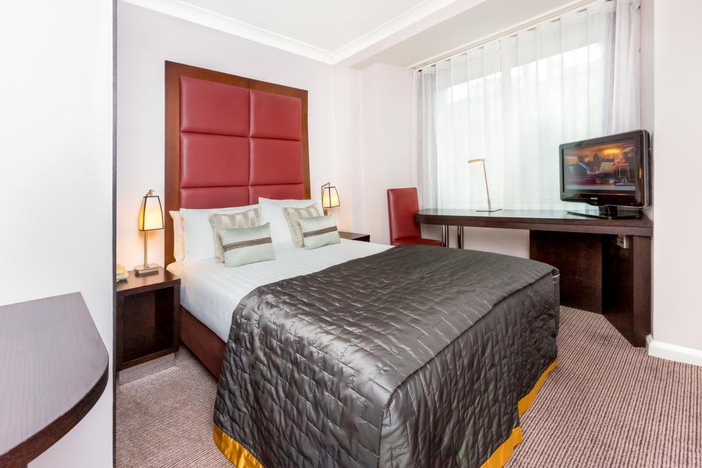 Mercure Kensington