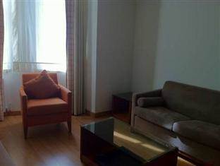 Kensington Apartment