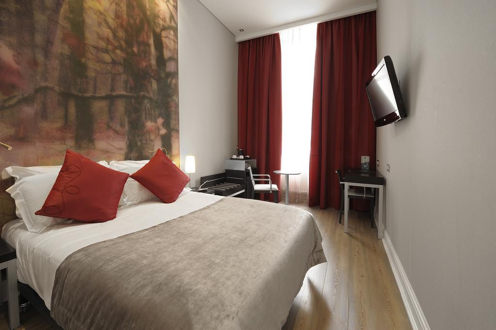 The Queens Gate 4*