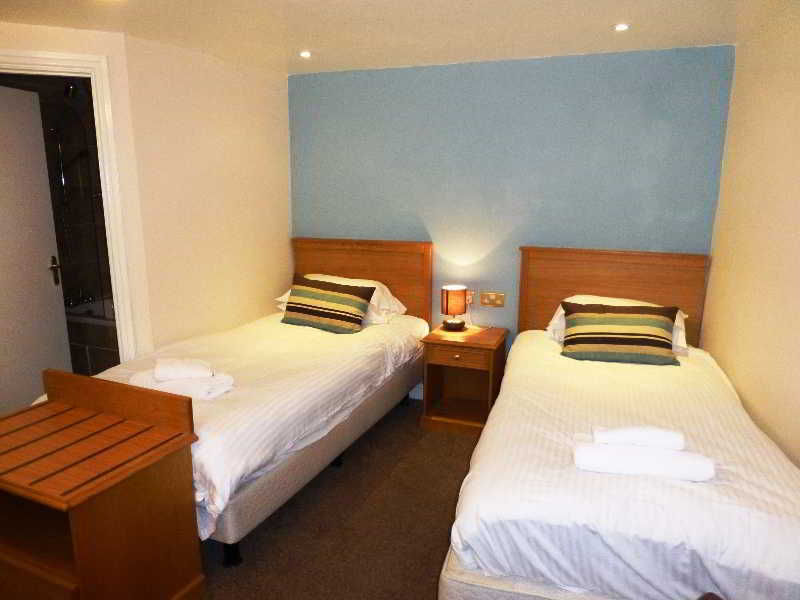 Hotel Wellington By Blue Orchid 4*