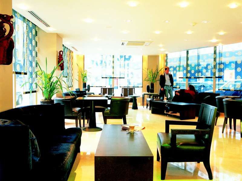 Radisson Blu Edwardian Berkshire Hotel, Hotel