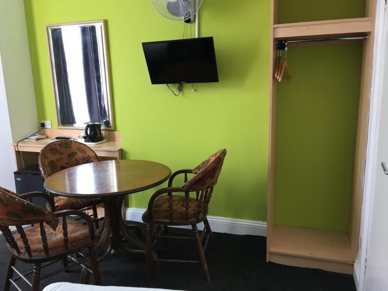 Hotell Clapham South Dudley 2*