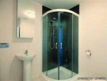 City Marque Kensington Serviced * London