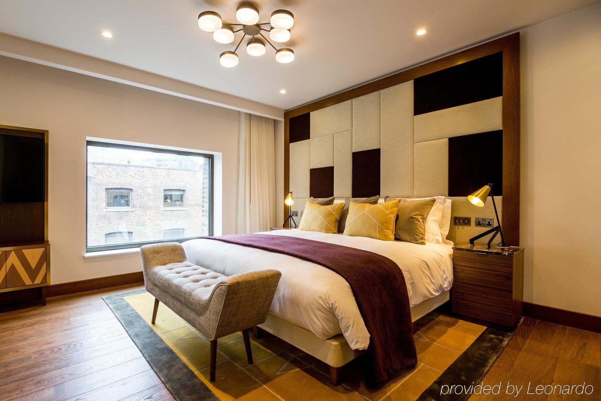 Devonshire Club &