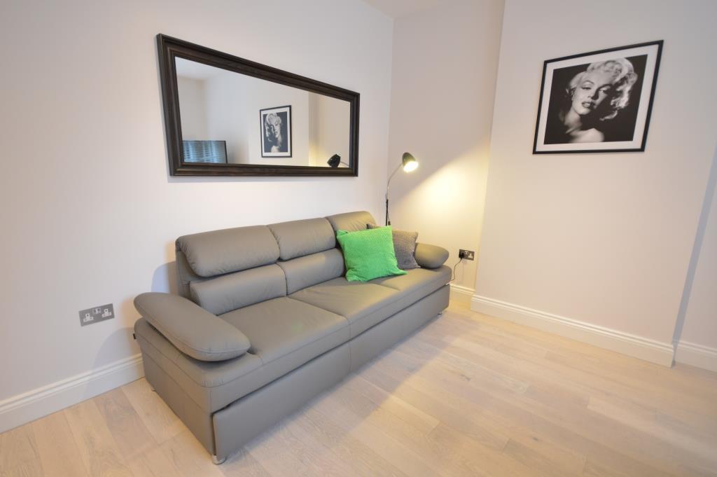 Apartment St Anne's Court By Indigo Flats *