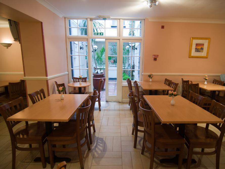 The Gresham Hotell 3*