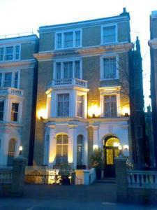 Chelsea House - Hotel 2*