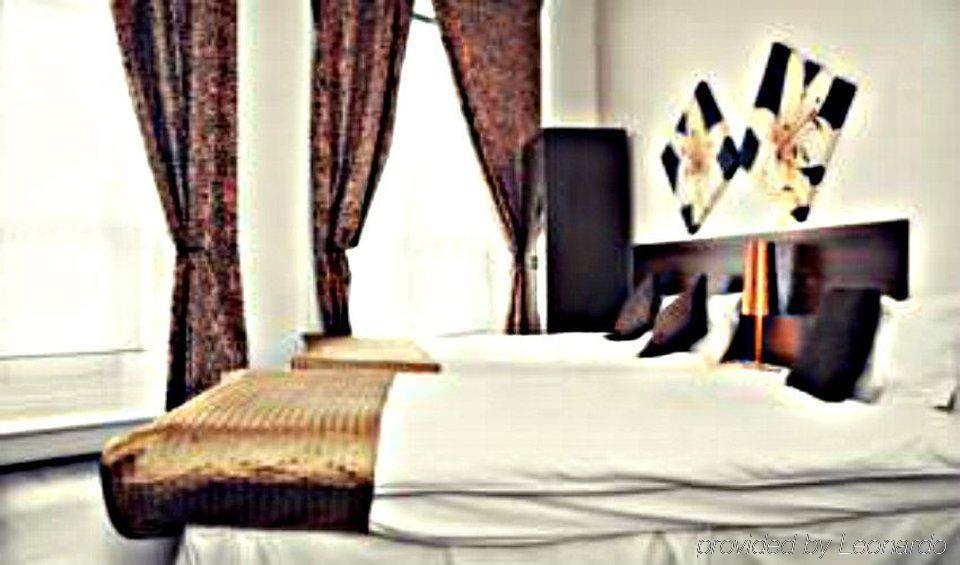 City Marque Kensington Serviced *