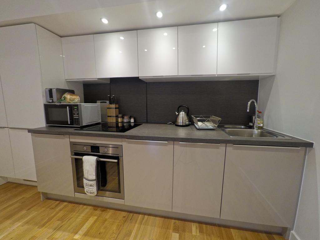 West Side Apartment London