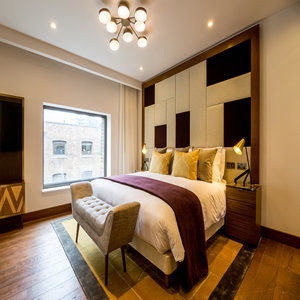 Devonshire Club & 5*
