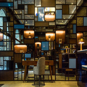 Devonshire Club & Hotel