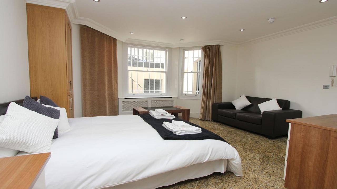 Courtfield Gardens * London
