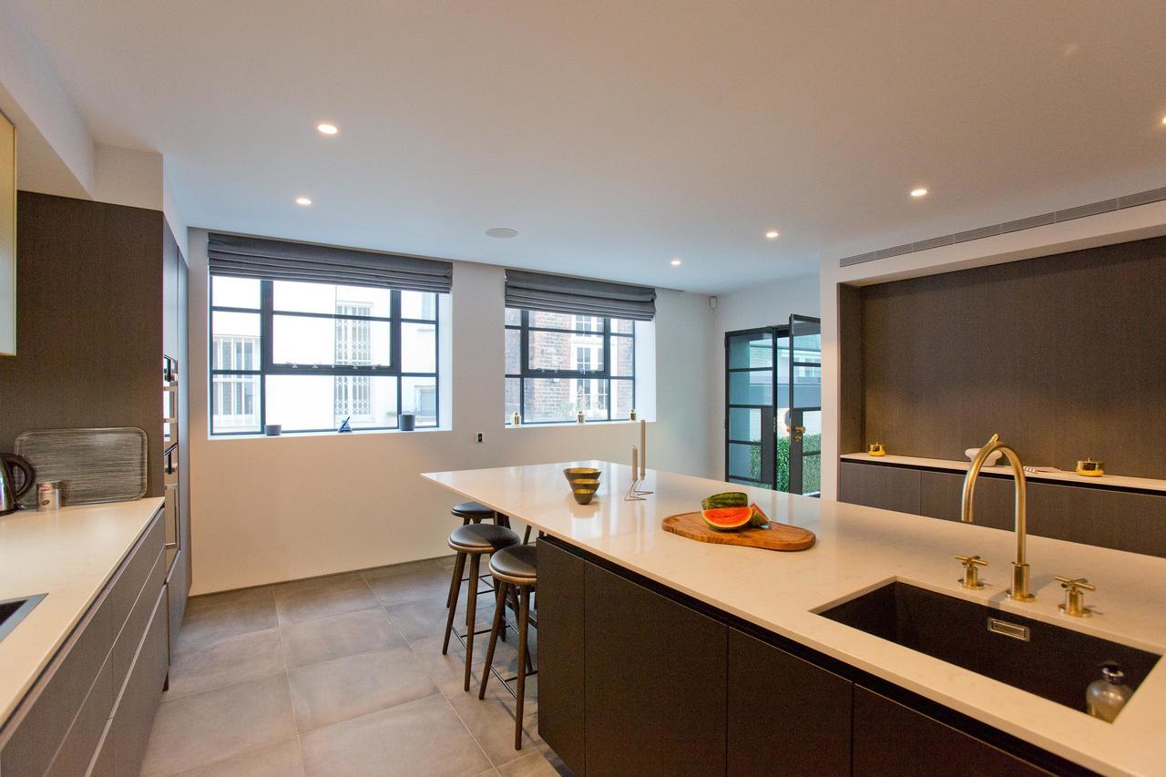 Apartment Luxury Royalty Mews