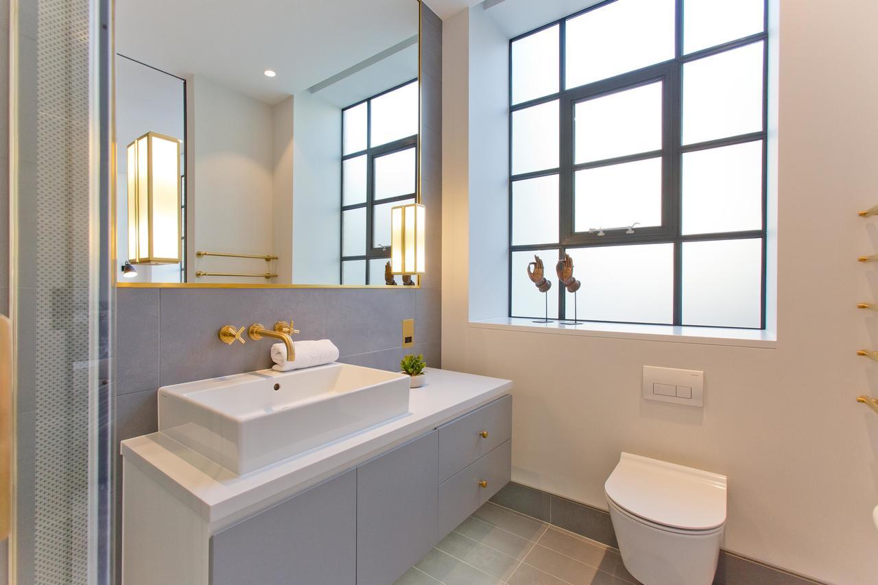 Luxury Royalty Mews Apartment