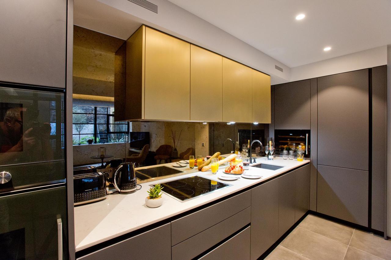 Luxury Royalty Mews Apartment *