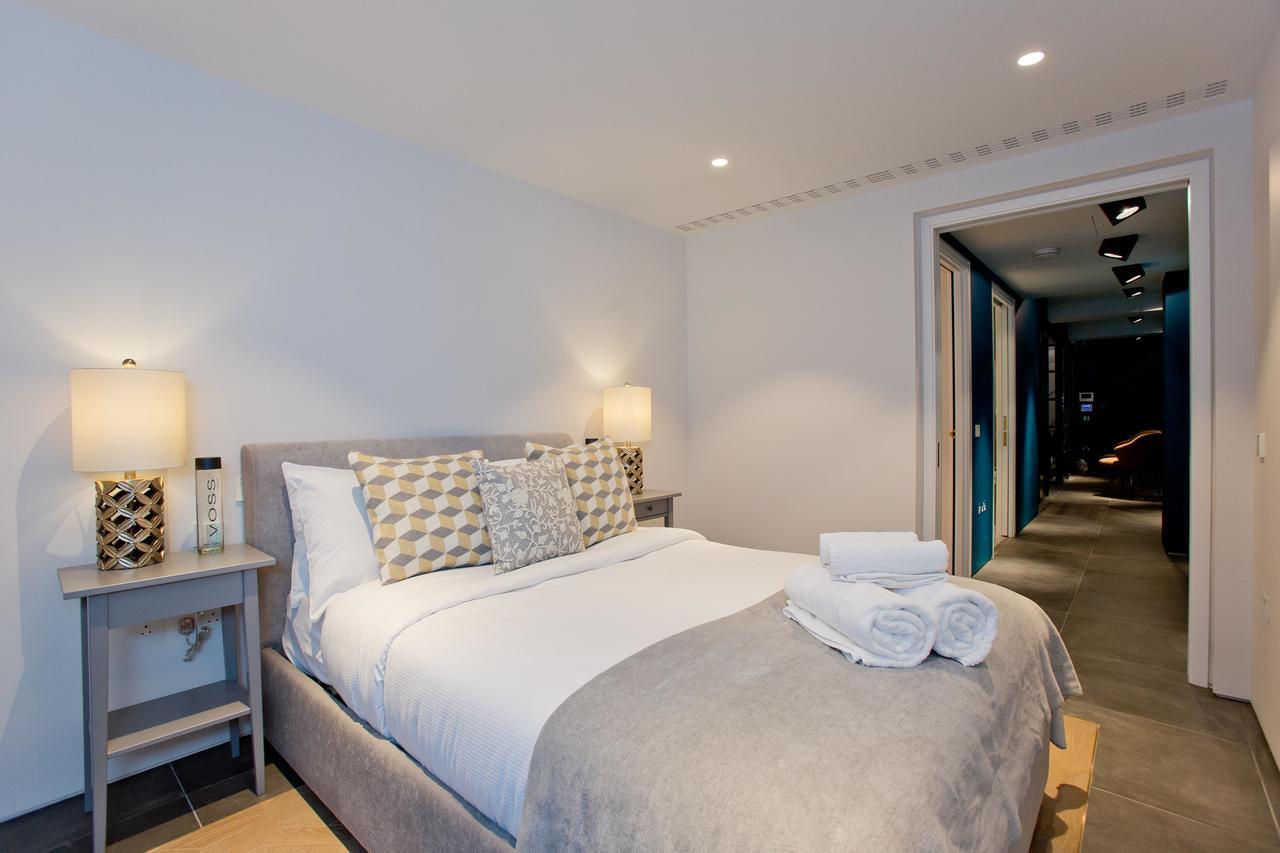 Luxury Royalty Mews Apartment London