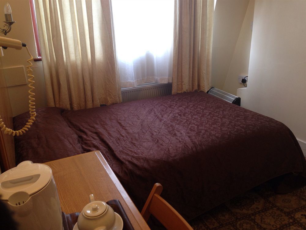 Mornington Victoria 4* London