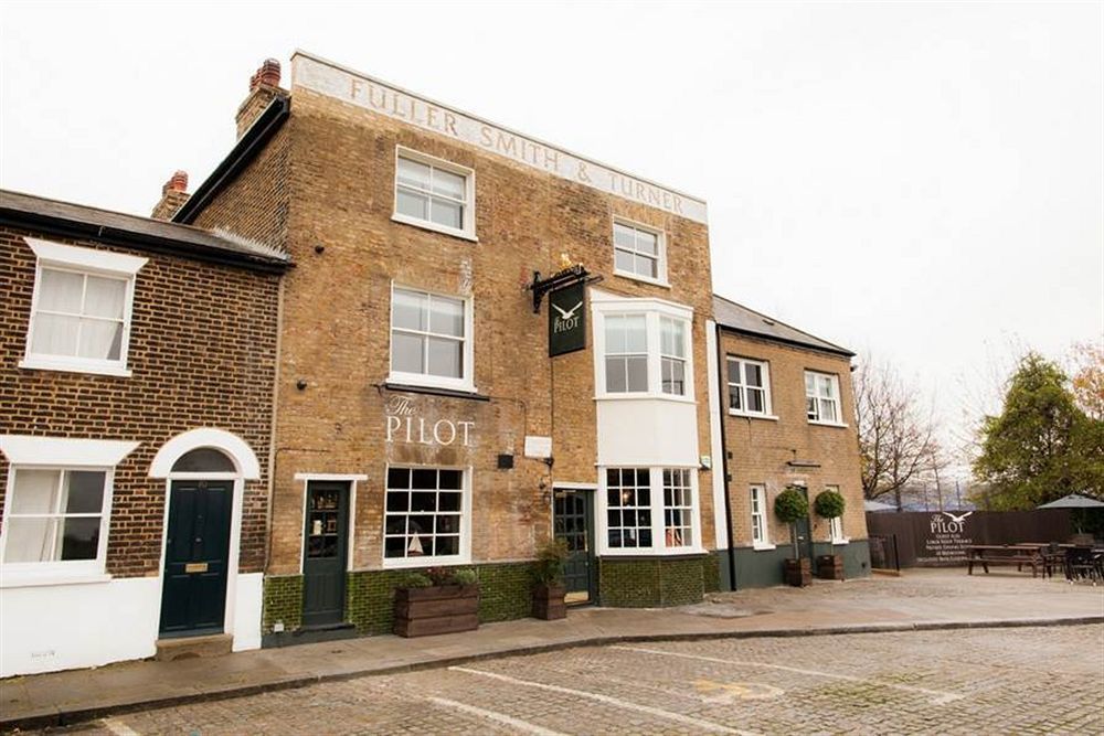 Inn The Pilot Inn
