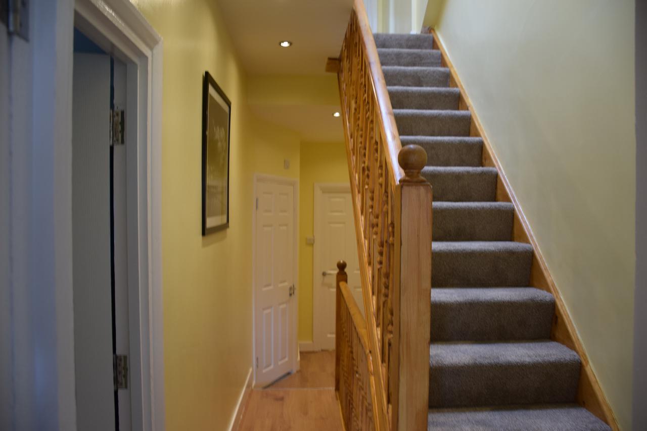 4 Bedroom & 2 Bedroom Appartamento Londra