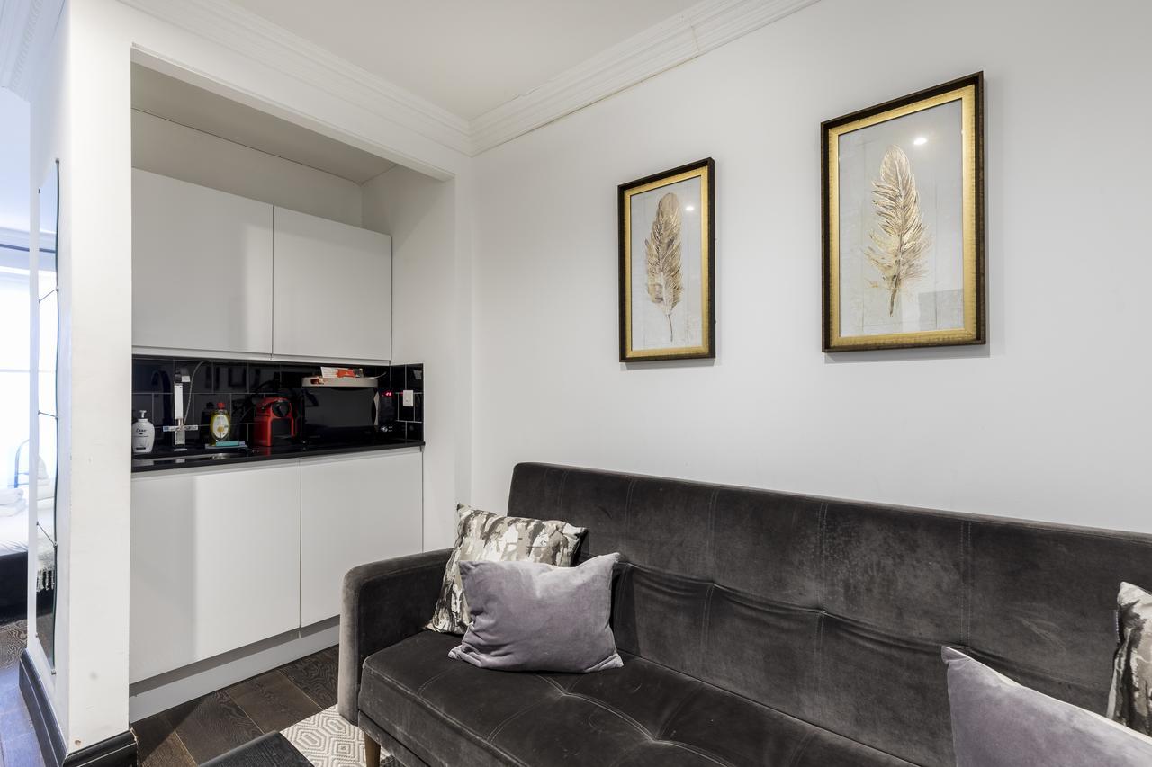 Apartment 6 Portobello Road