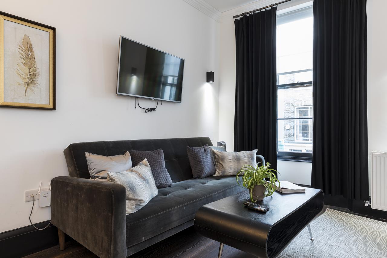 Apartment 6 Portobello Road London