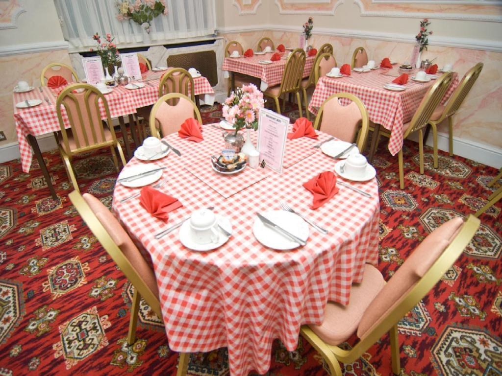 Hotel St George's London