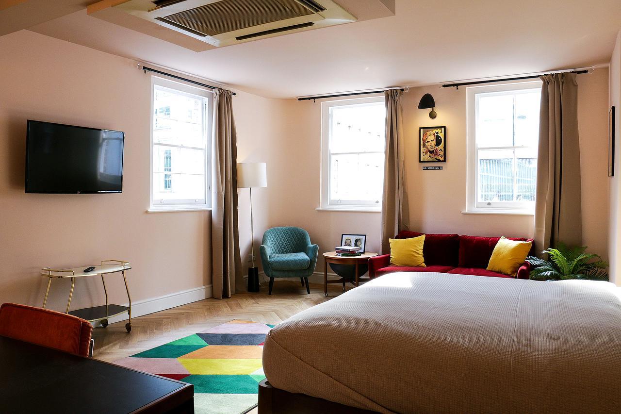 Inn The Napoleon *