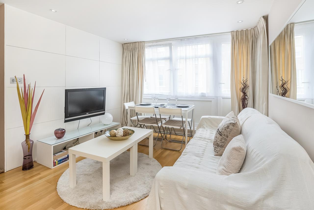 London Apartment Apartment