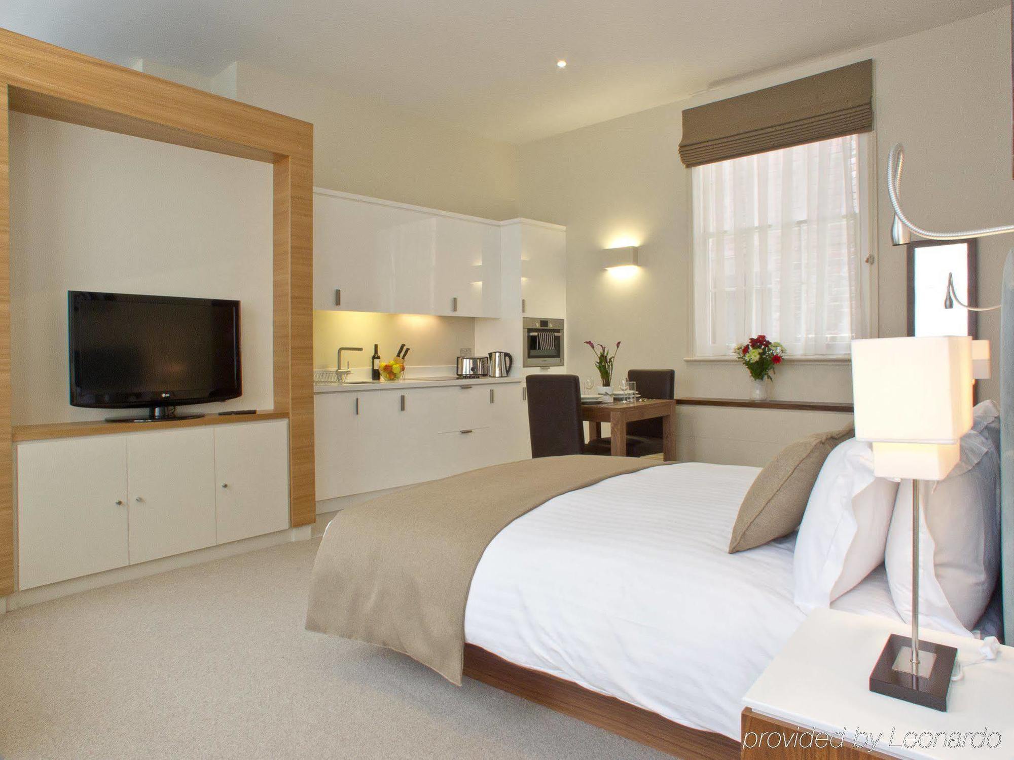 Apartment Suffolk Lane By Bridgestreet London