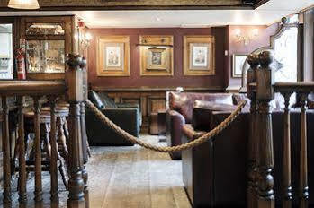Hotel The Mad Hatter