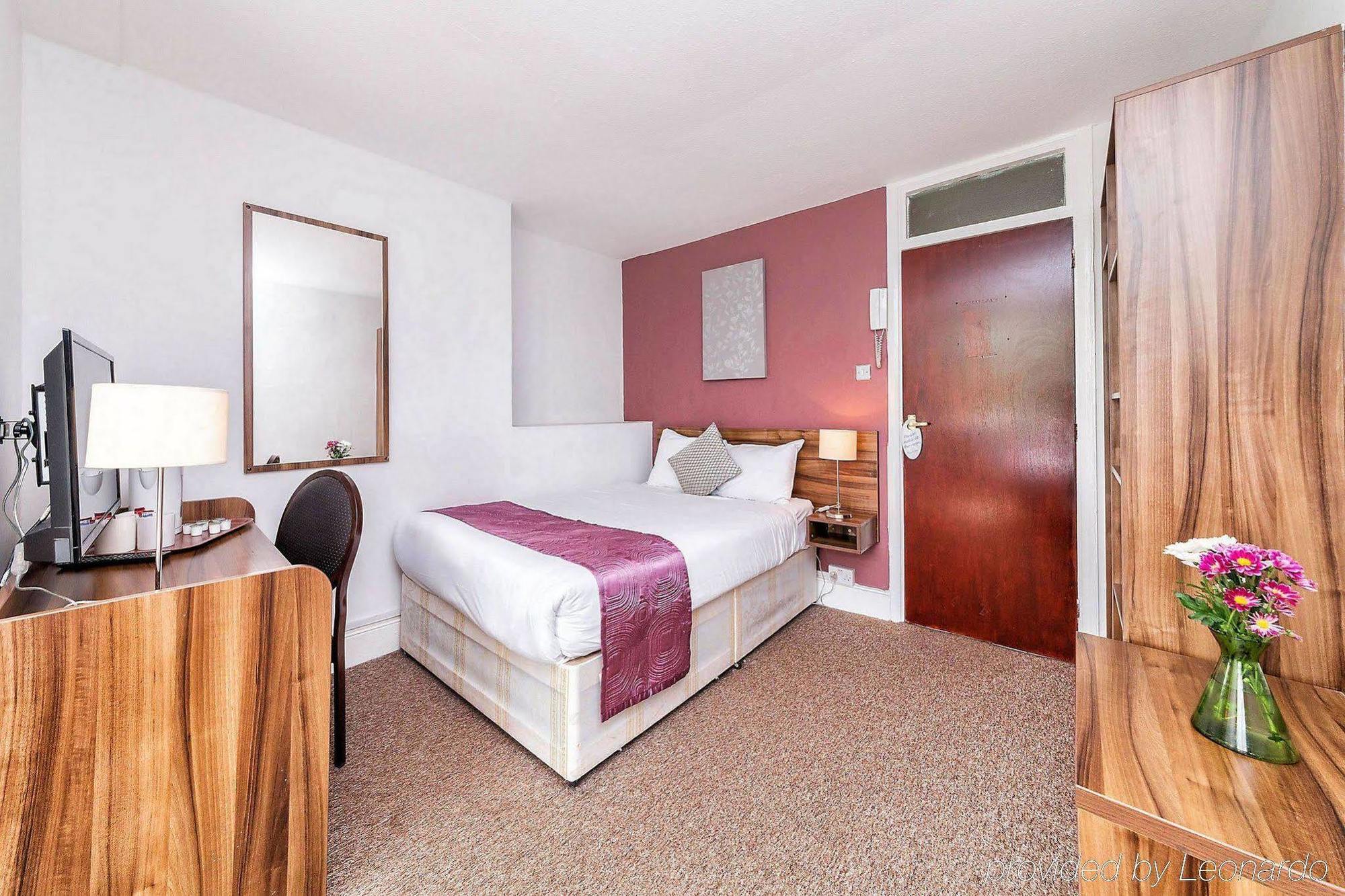 Hotell National 2*
