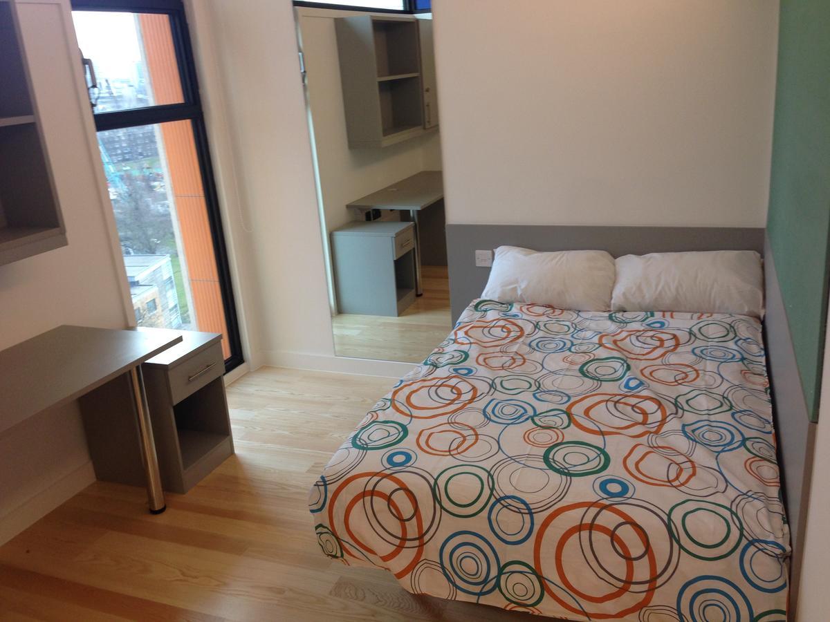 Torquay House Hostel London