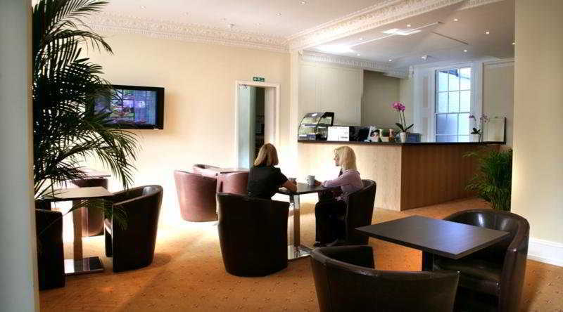 Hotel House 3*