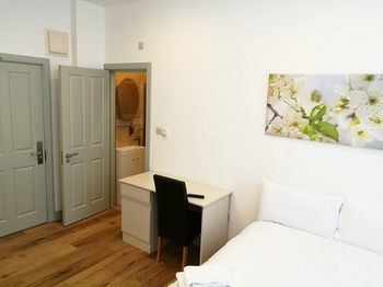 Forest House 3* Londra