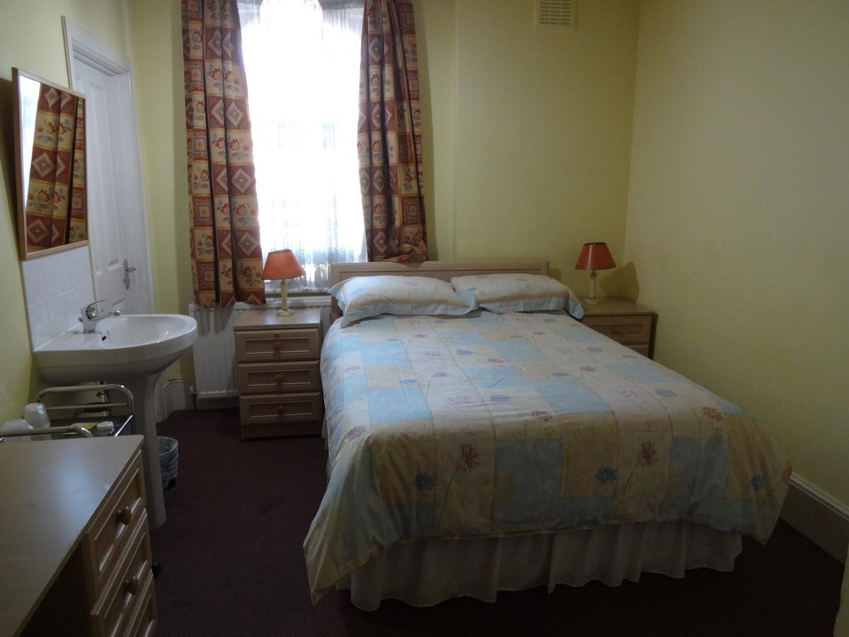 St. James's Gasthof 3*