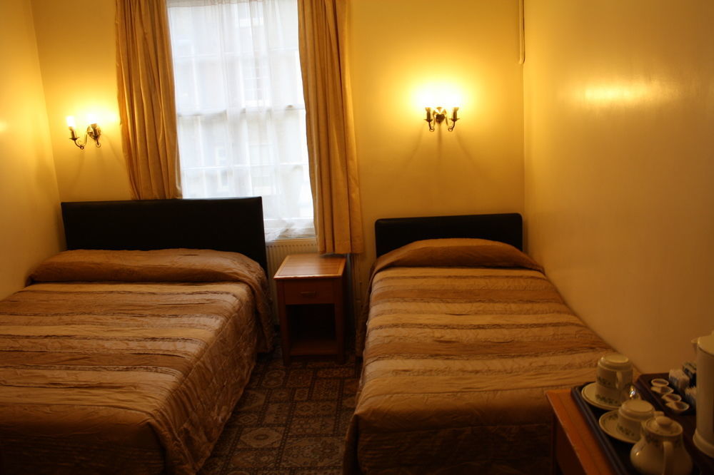 Mornington Victoria 4* London